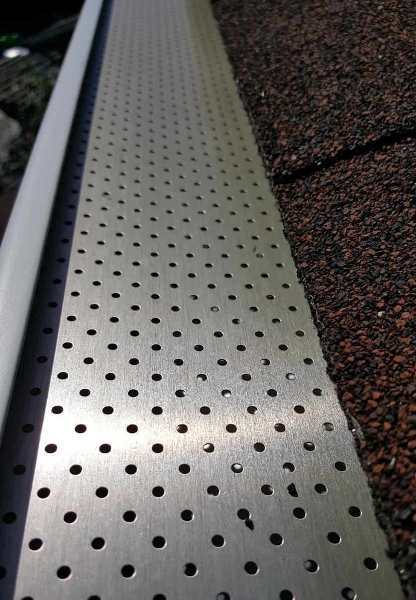 Gutter guard Mississauga | eavestrough cover protector Mississauga| rain gutter cover Mississauga.