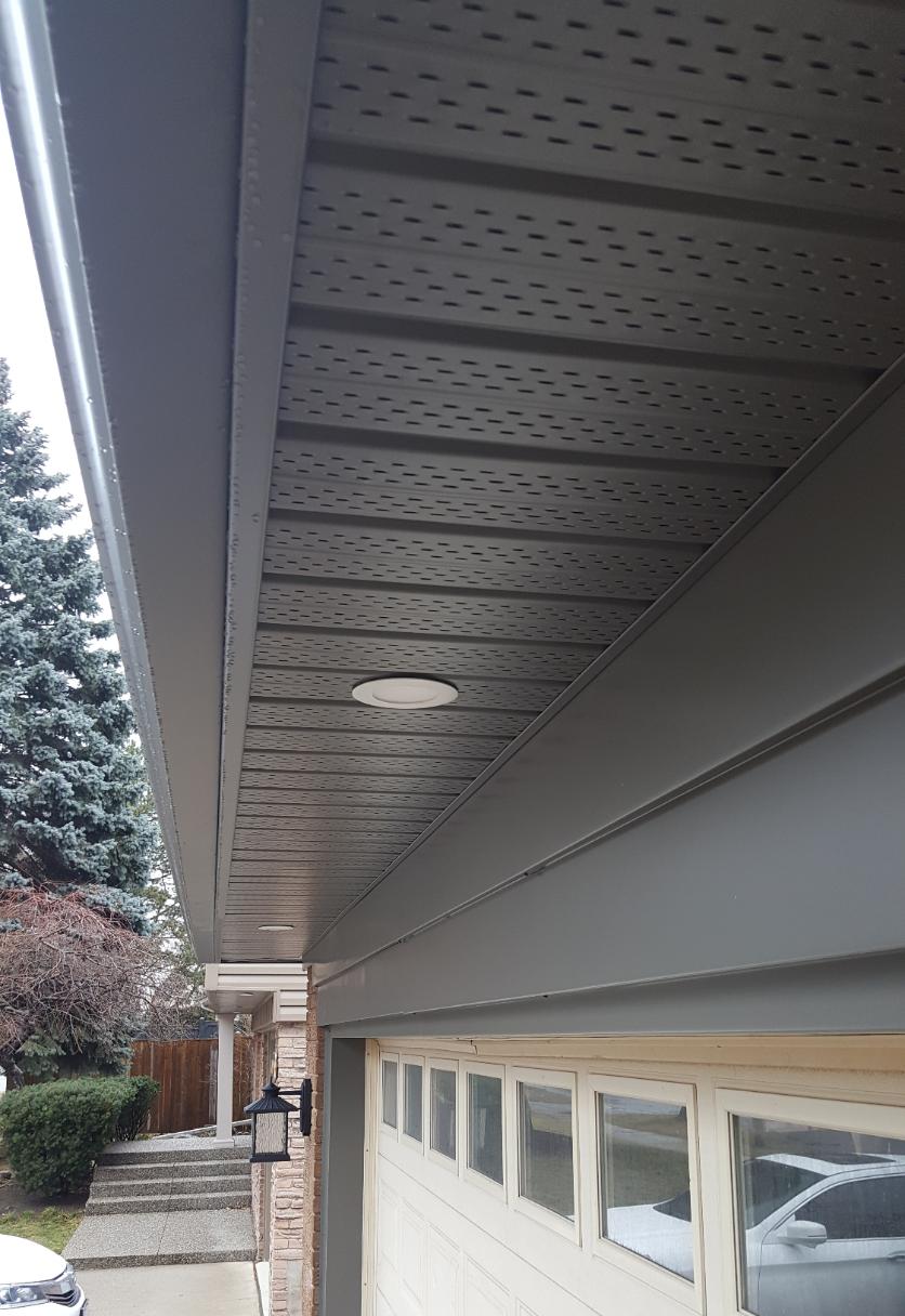soffit - fascia - eavestrough project in Mississauga ON.