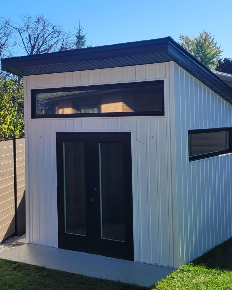 Modern shed Mississauga project
